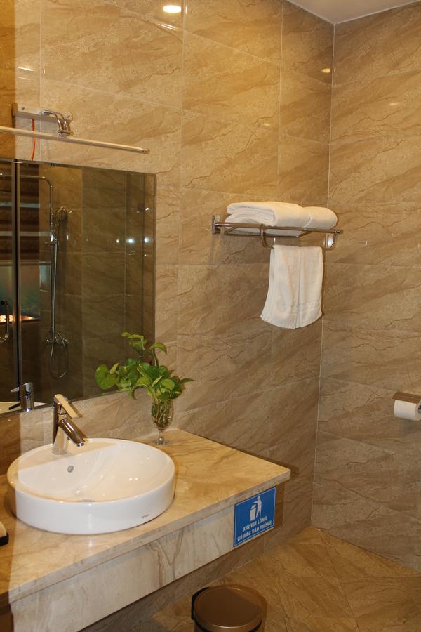 Hai Yen Luxury Hotel Cam Pha Dış mekan fotoğraf